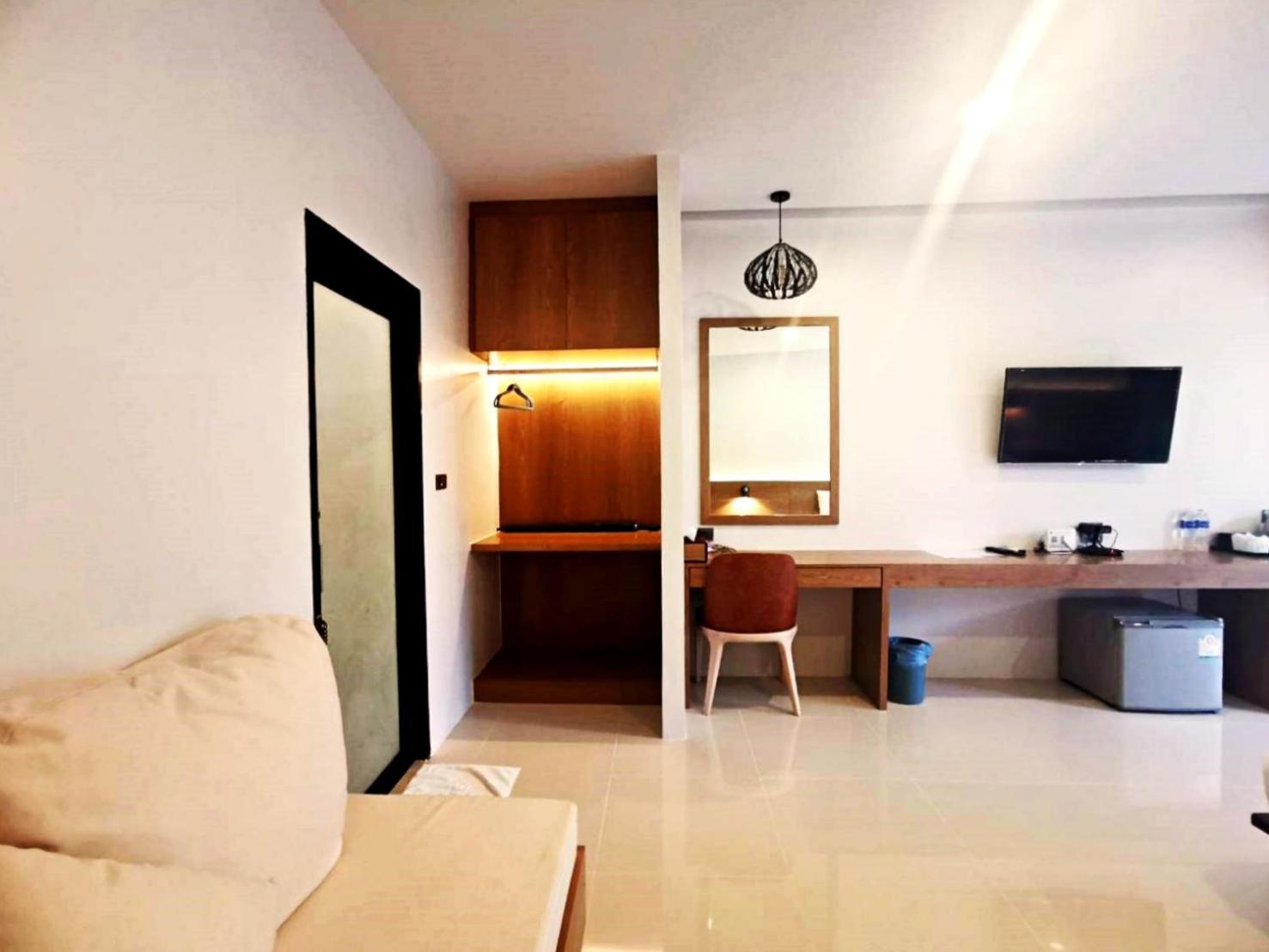 Nana Beach Hotel & Resort Patiyu Exterior foto