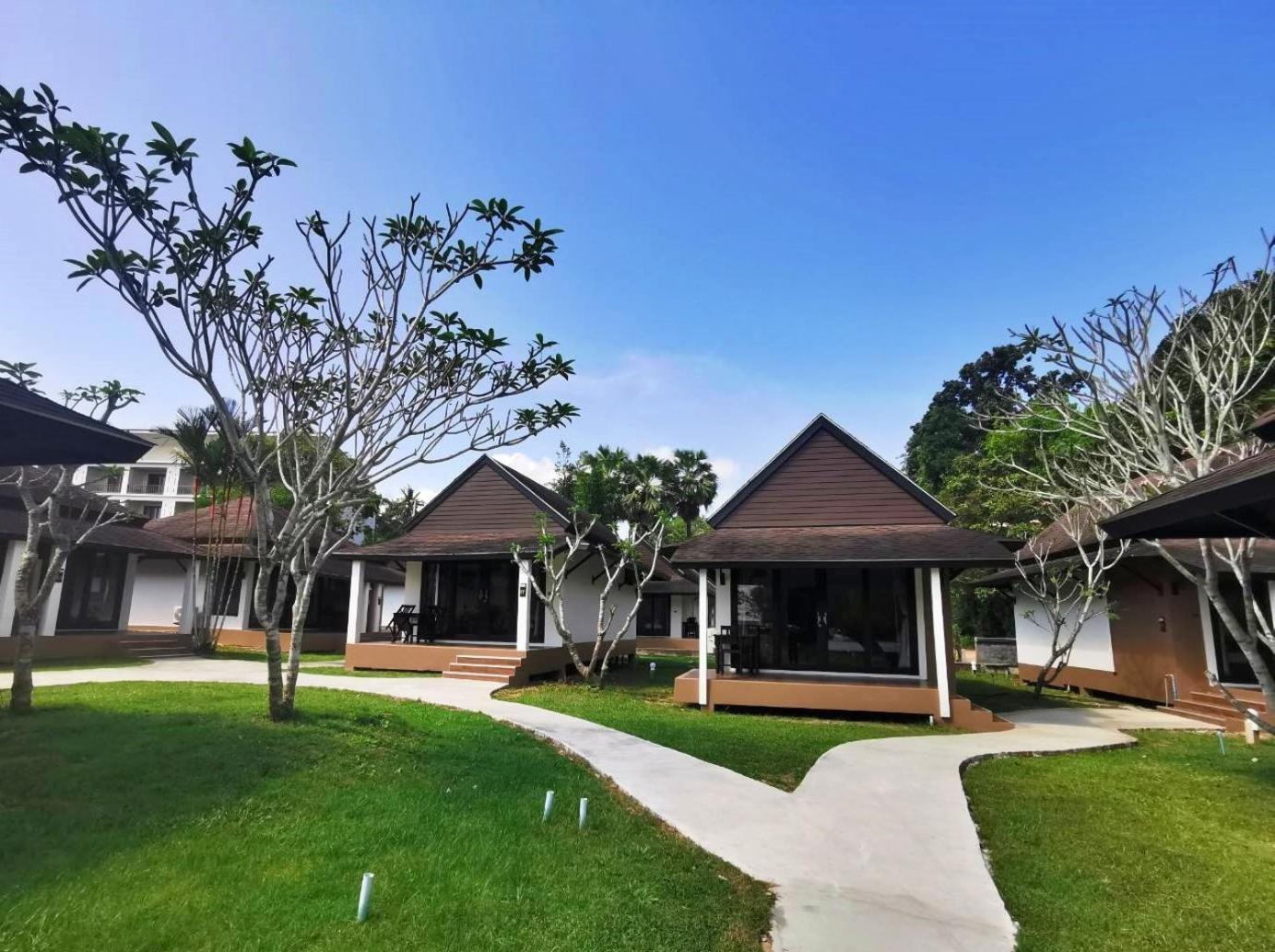 Nana Beach Hotel & Resort Patiyu Exterior foto