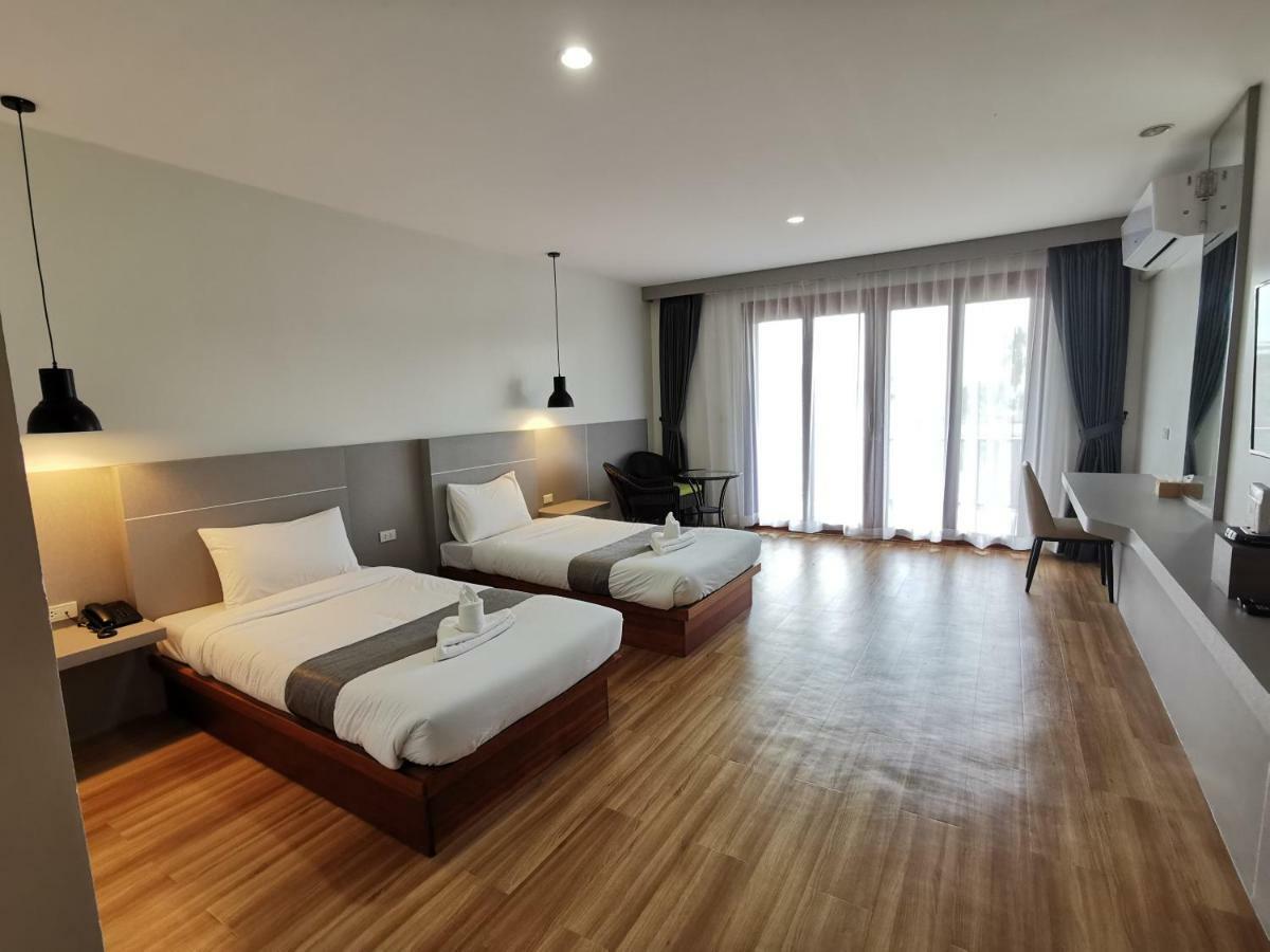 Nana Beach Hotel & Resort Patiyu Exterior foto